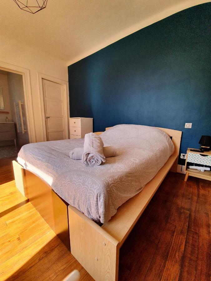 Appartement Spacieux, Wifi ,Cafe A Volonte Blaye-Les-Mines Екстериор снимка